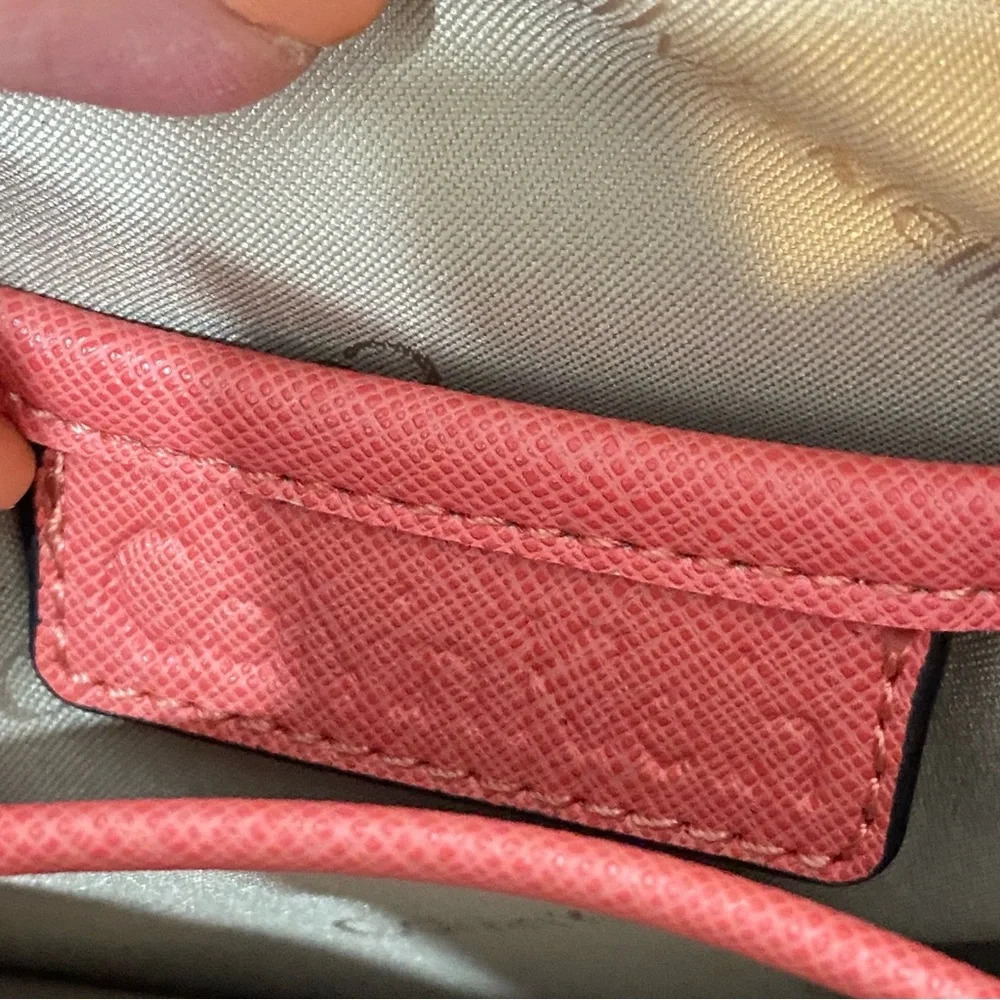Calvin Klein Small Tote Crossbody Purse in Baby Pink - Picture 5 of 15